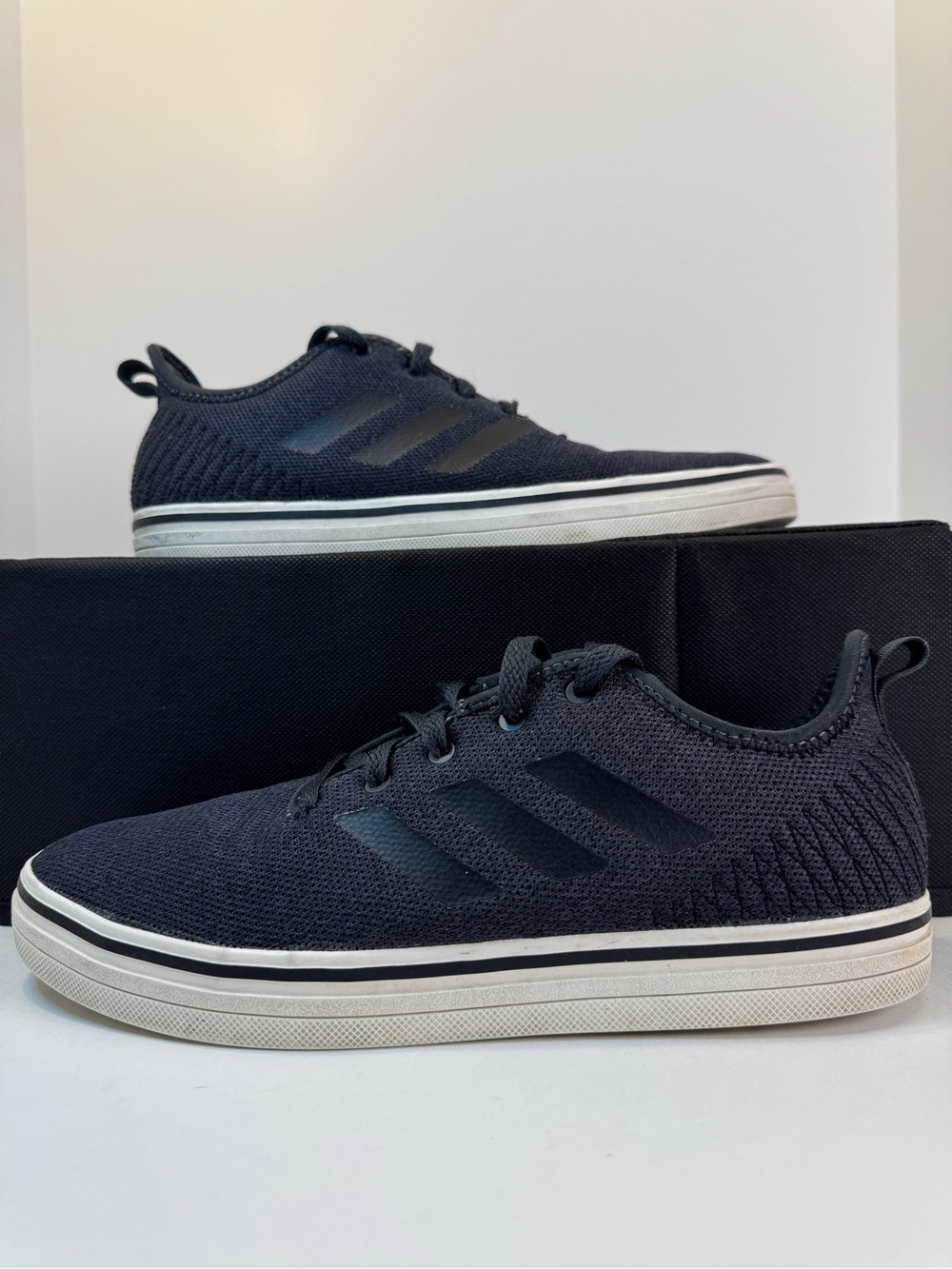Adidas True Chill Men’s Sneakers - Black/Carbon - Size 10
